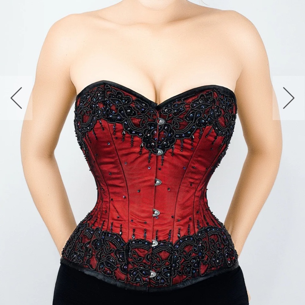 Elegant Red Corset with Black Lace Detailing